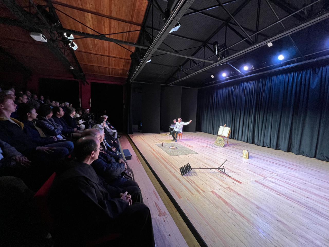 Espectacle Pierre et Mohamed Riad Sultan Tanger 03022024 14