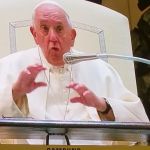 Doutes de cinq cardinaux : la réponse du pape François.